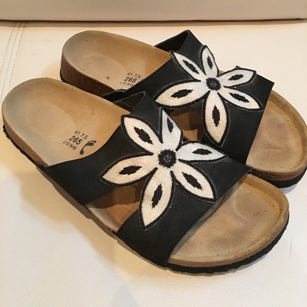 Women’s Birkenstock’s 41